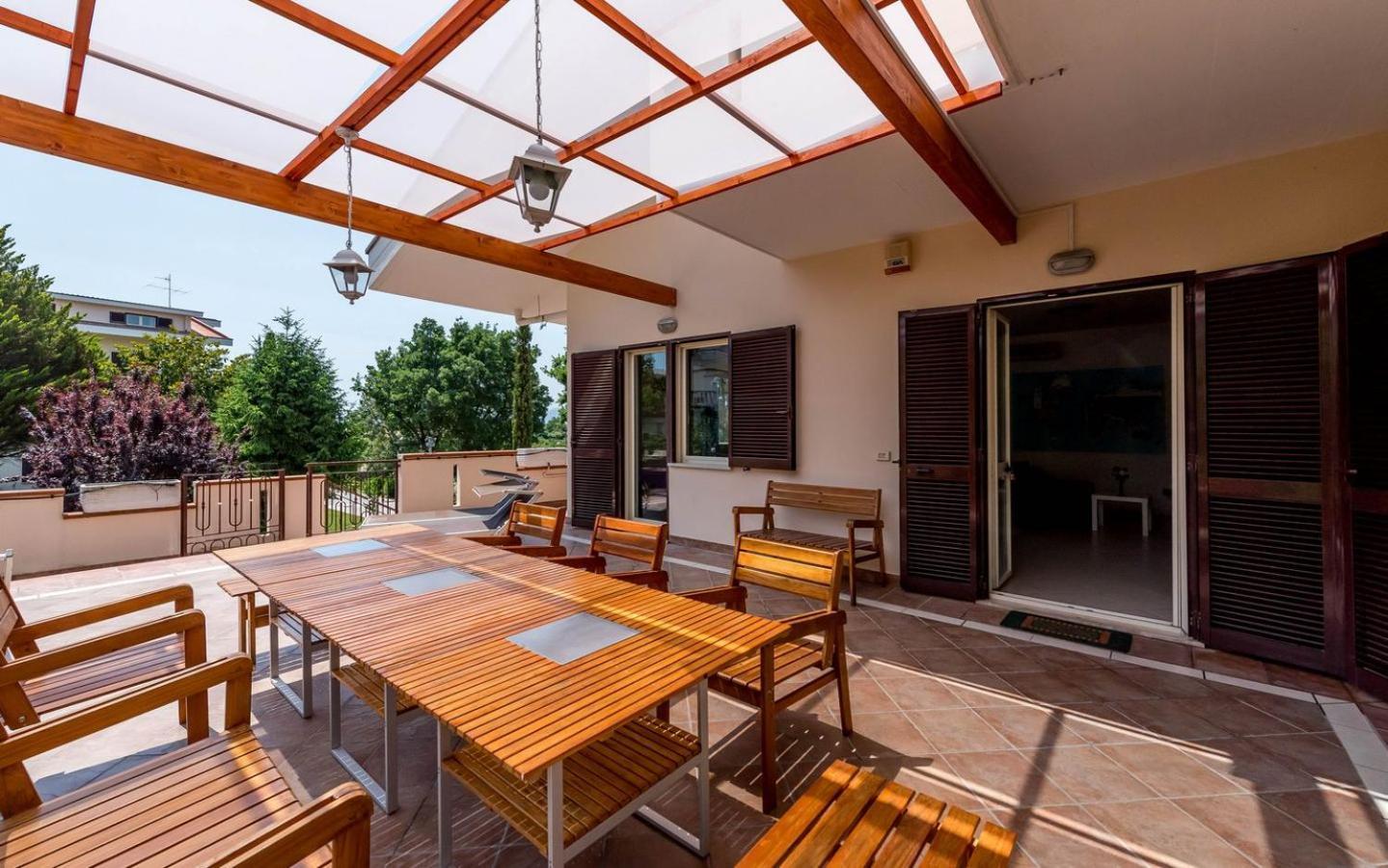 Livingapple Apartment Scauri  Exterior photo