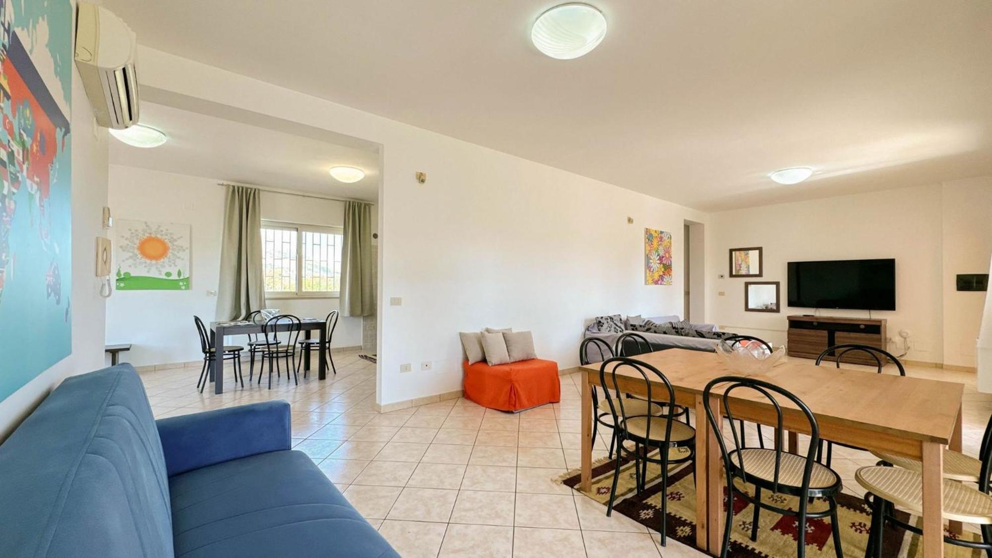 Livingapple Apartment Scauri  Exterior photo